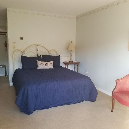 Hawk Mountain Bed & Breakfast Kempton Экстерьер фото