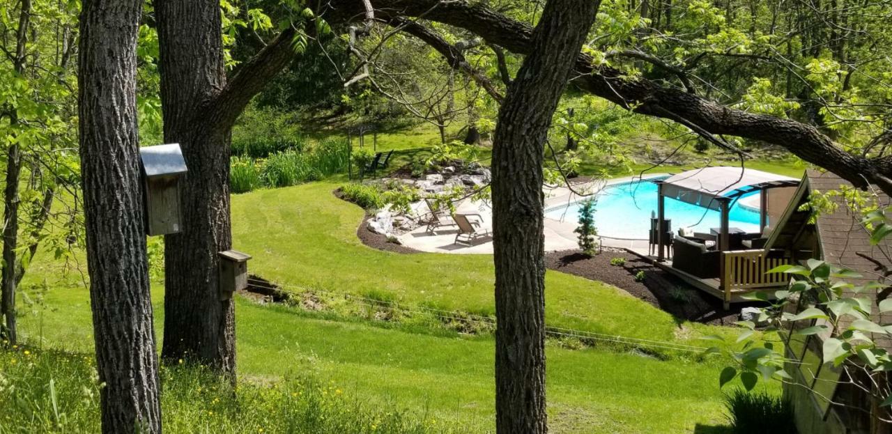 Hawk Mountain Bed & Breakfast Kempton Экстерьер фото