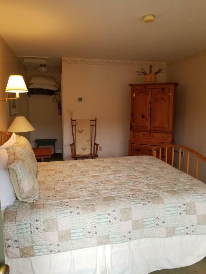 Hawk Mountain Bed & Breakfast Kempton Экстерьер фото