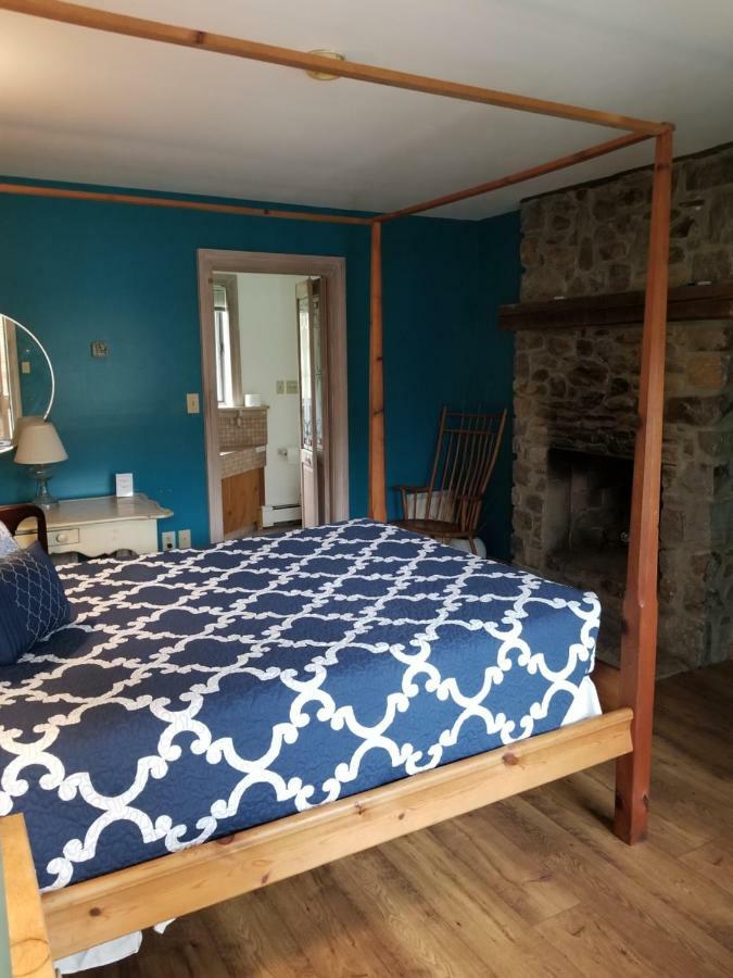 Hawk Mountain Bed & Breakfast Kempton Экстерьер фото