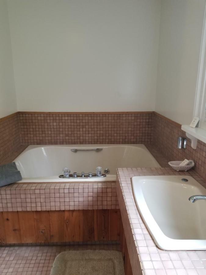 Hawk Mountain Bed & Breakfast Kempton Номер фото